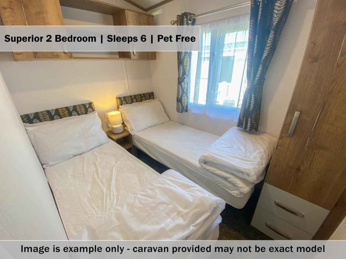 Holiday park Crows Nest Caravan Park 4*