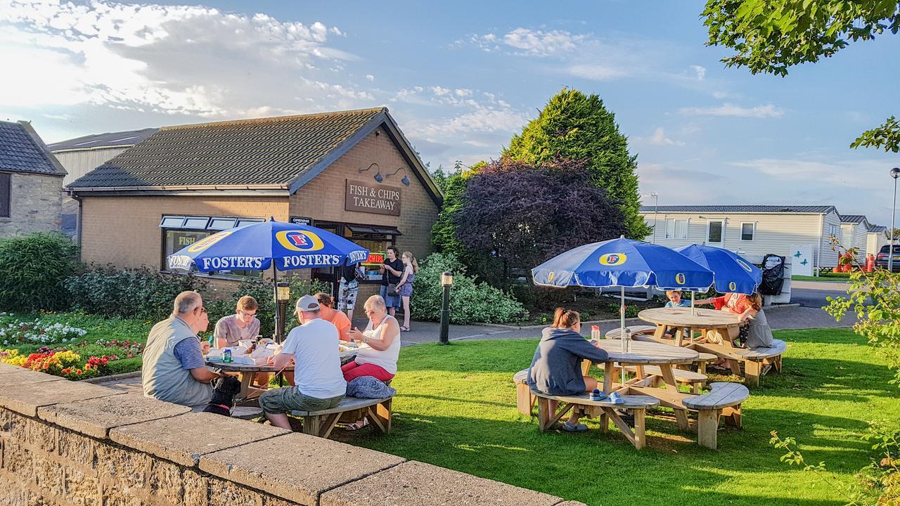 Holiday park Crows Nest Caravan Park 4*